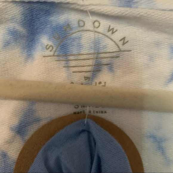 NWT Sundown Zipup Tiedye - Picture 2 of 3